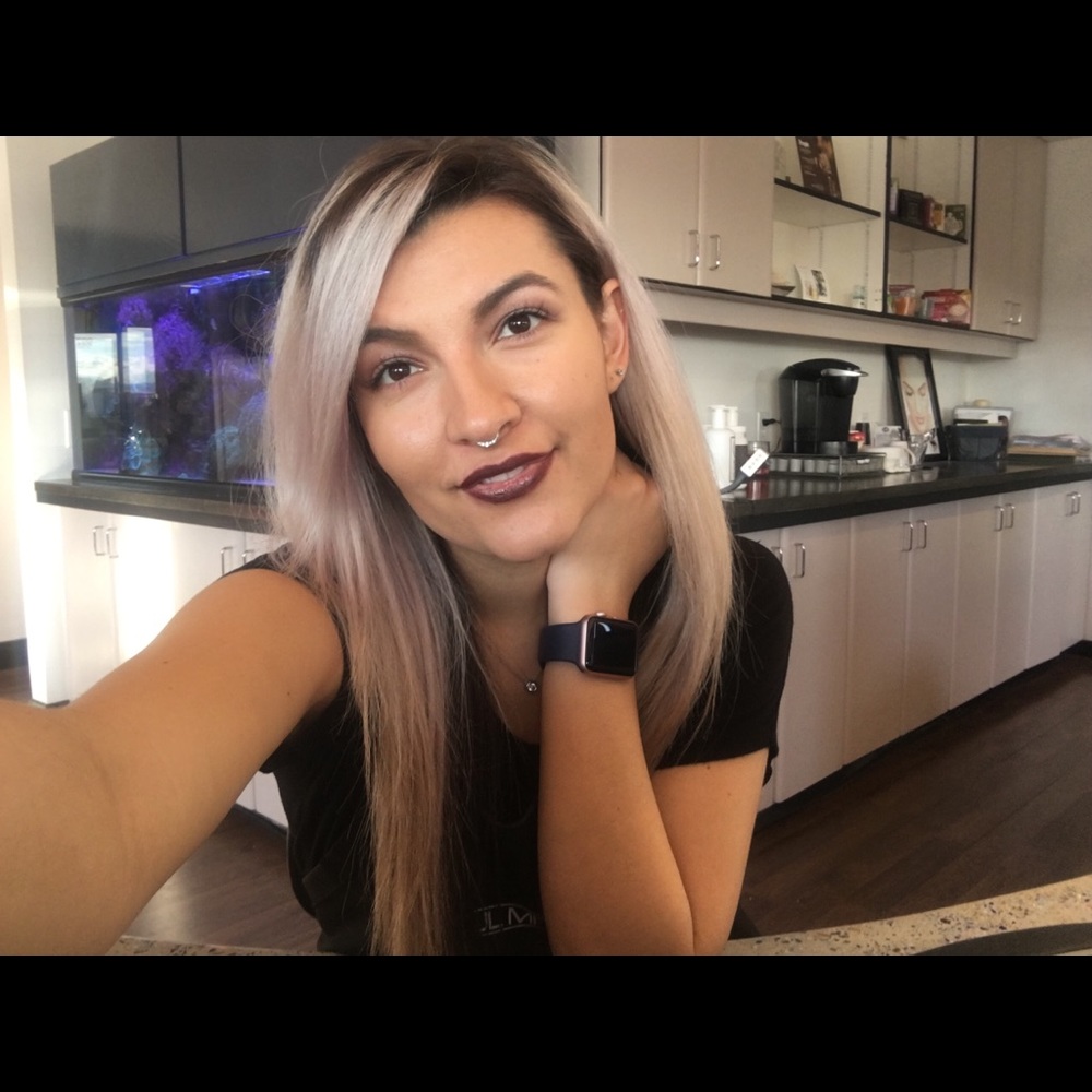 Meet your Posher, Ashton - Picture 7 of 8